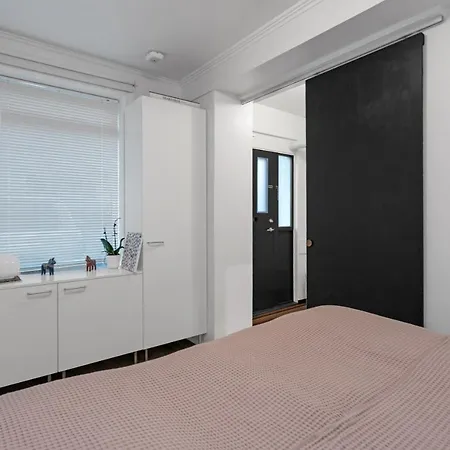 Apartment - Location! *